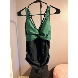 Cupshe Green/Black Swimsuit Sz XL